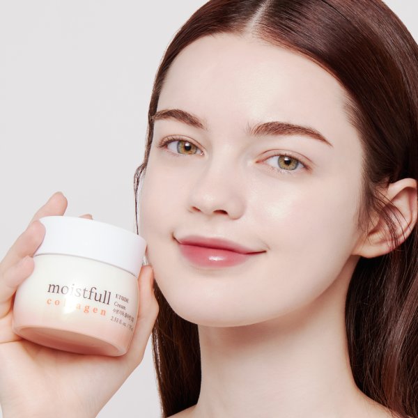 Customer reviews on Moistfull Collagen Cream New effectiveness